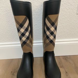 Burberry Clemence Rain boots